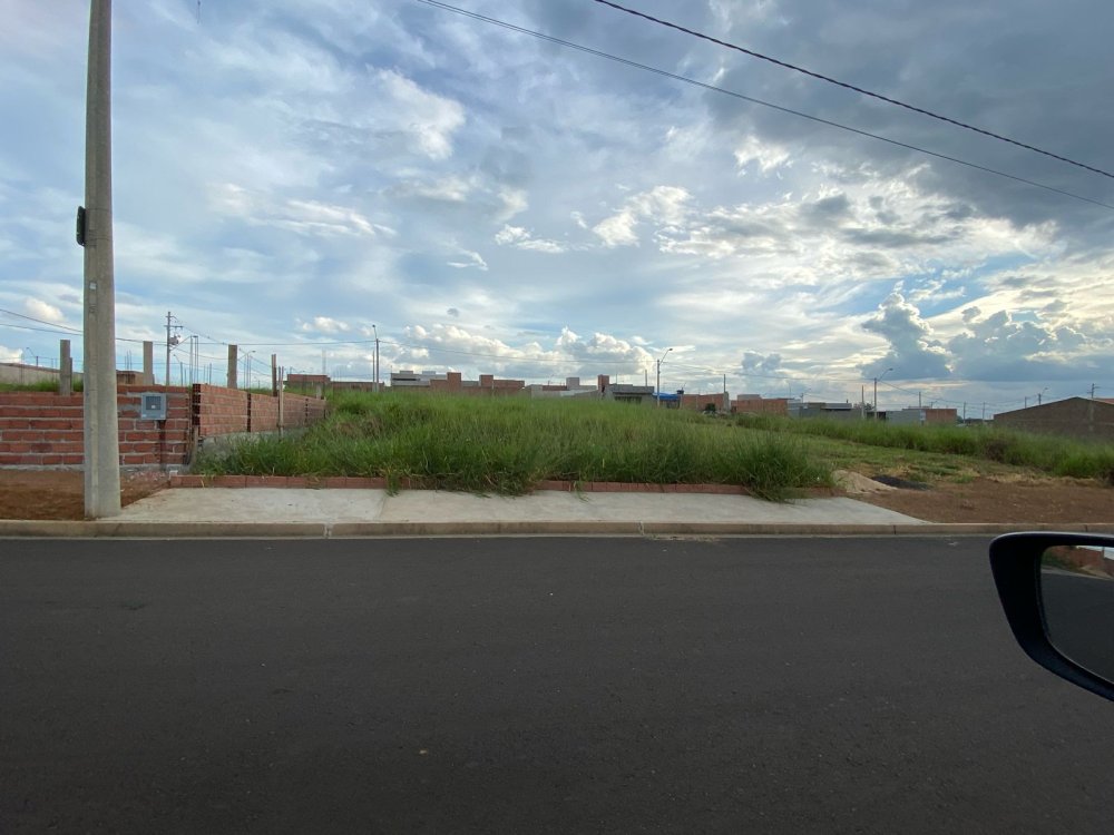 Terreno - Venda - Arcoville - So Carlos - SP