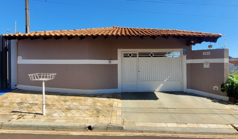 Casa - Venda - Jardim Itamarati - So Carlos - SP