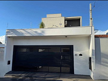Sobrado � Venda